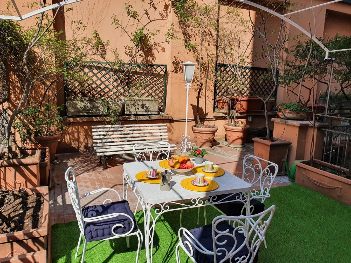 Alma Vacation Apartment In The Centre, Big Terrace Milan Exterior photo