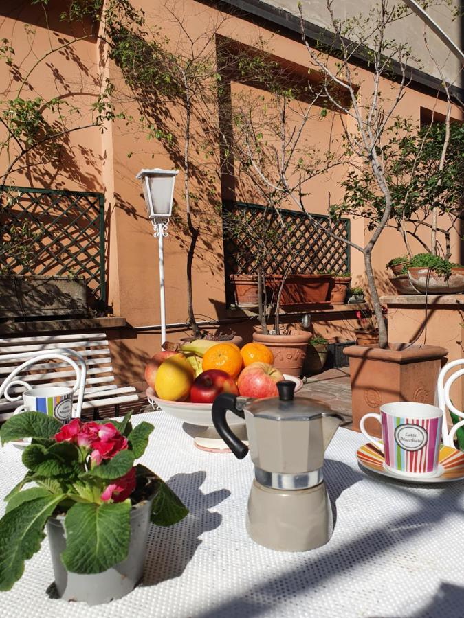 Alma Vacation Apartment In The Centre, Big Terrace Milan Exterior photo