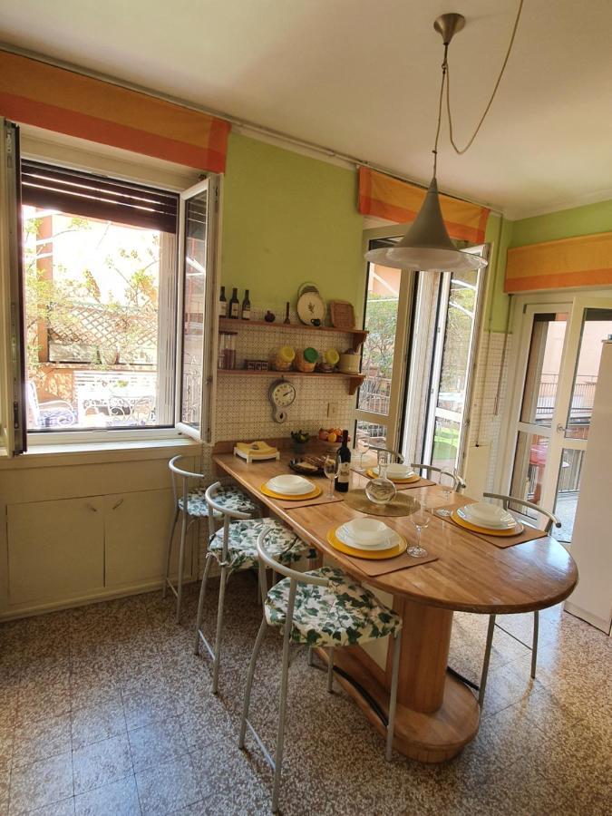 Alma Vacation Apartment In The Centre, Big Terrace Milan Exterior photo