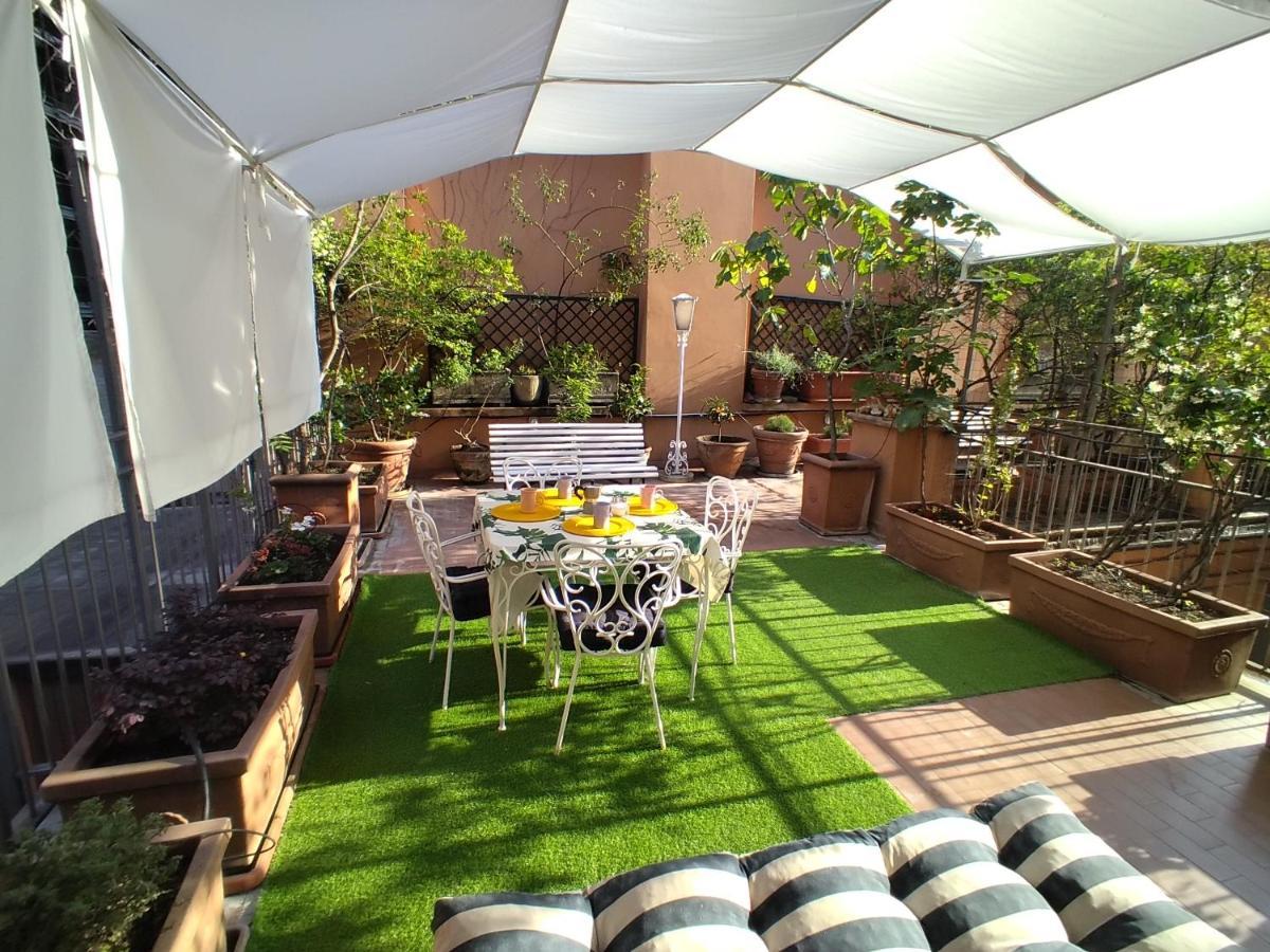 Alma Vacation Apartment In The Centre, Big Terrace Milan Exterior photo