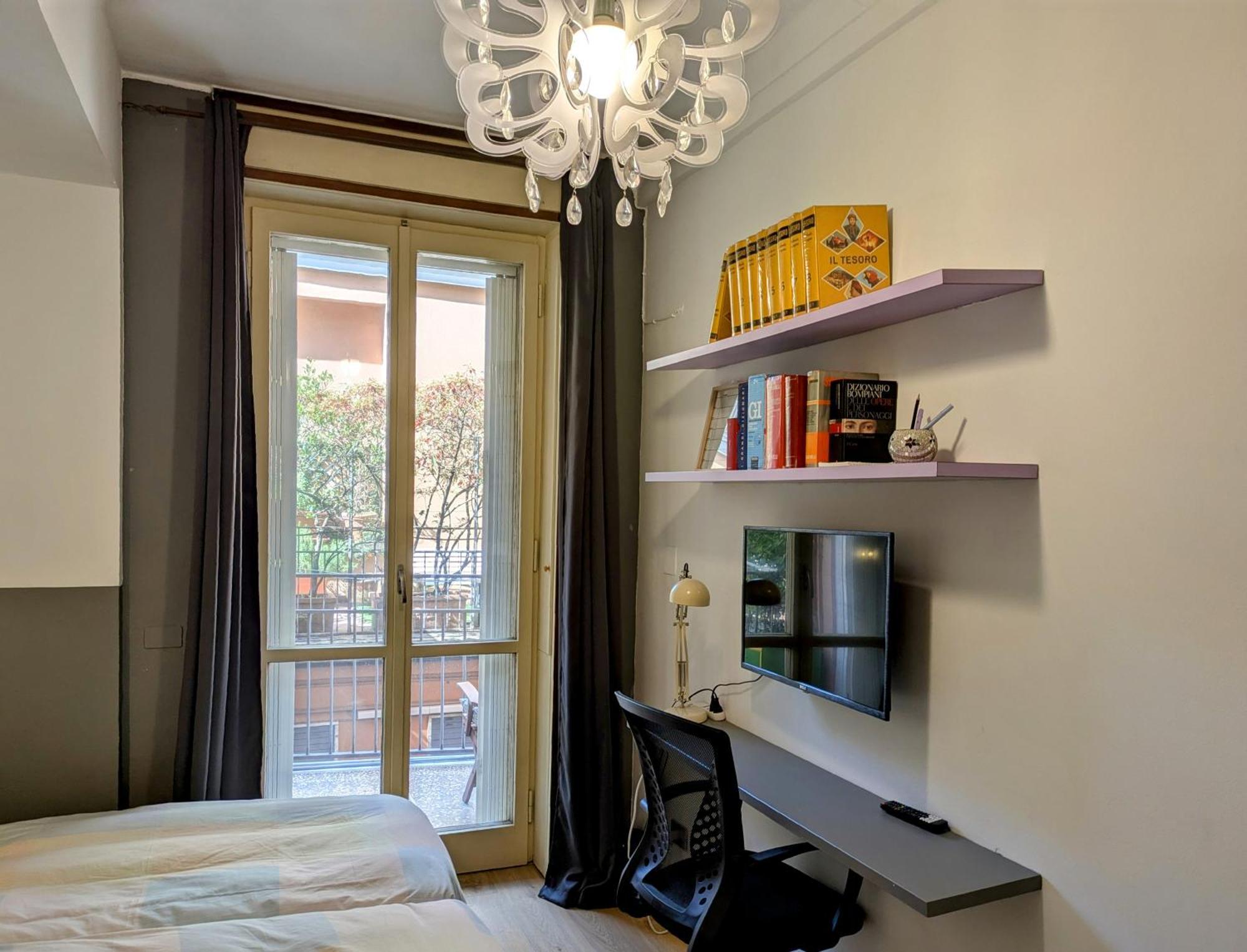 Alma Vacation Apartment In The Centre, Big Terrace Milan Exterior photo