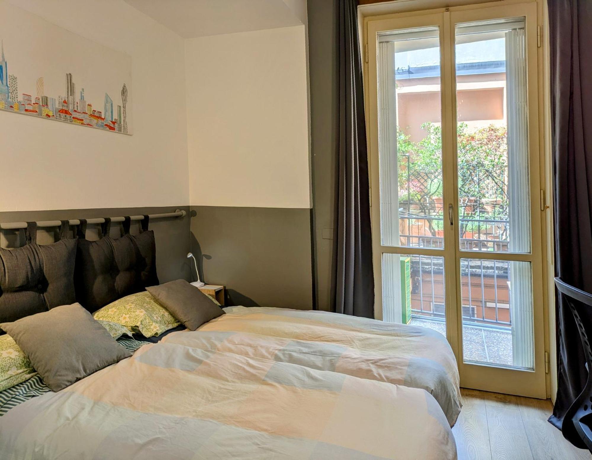Alma Vacation Apartment In The Centre, Big Terrace Milan Exterior photo